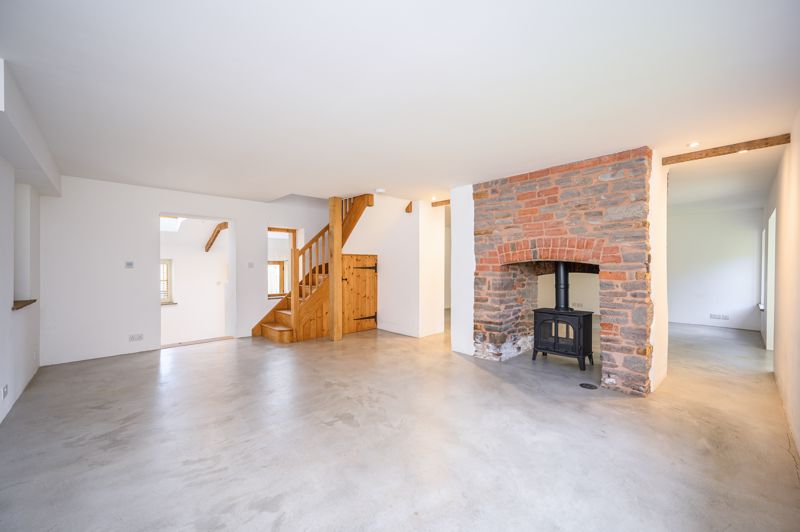 Sitting Room- click for photo gallery